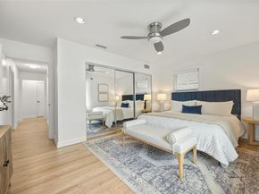 2422  Loving Avenue , Dallas Texas 75214