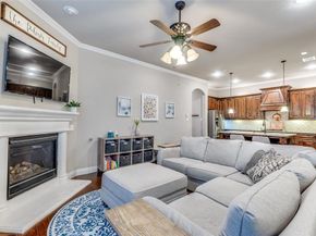 5019  Empire Way , Irving Texas 75038