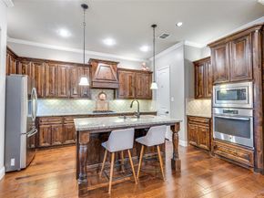 5019  Empire Way , Irving Texas 75038