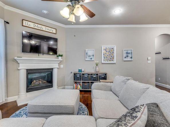 5019  Empire Way , Irving Texas 75038