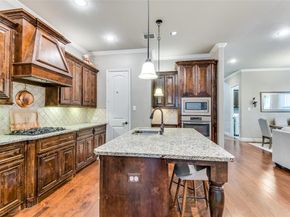 5019  Empire Way , Irving Texas 75038