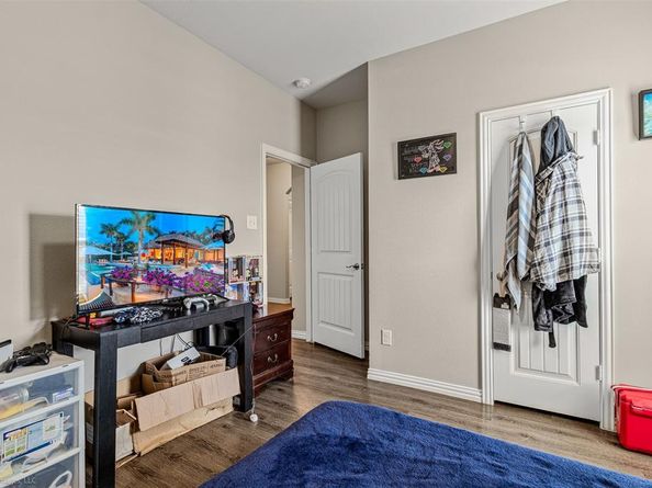 1573  Portofino Drive , Dallas Texas 75217