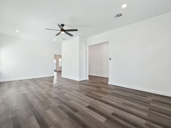 6202  Trinity Creek Drive , Dallas Texas 75217
