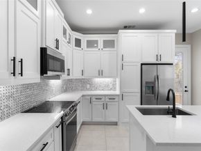 2111  Brookhaven Drive , Dallas Texas 75224