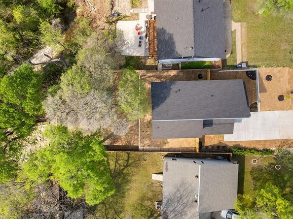 2111  Brookhaven Drive , Dallas Texas 75224