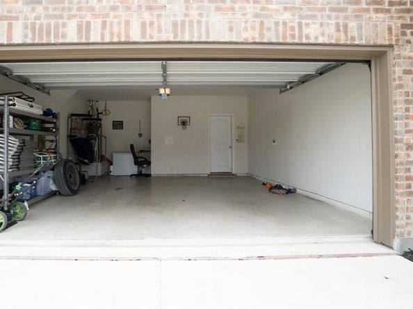 712  Liner Lane , Fate Texas 75087