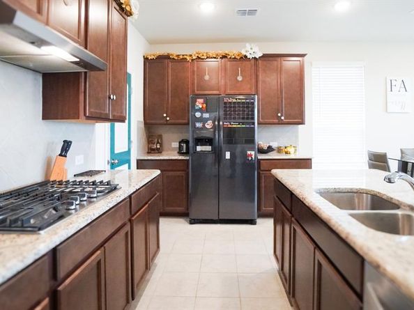 712  Liner Lane , Fate Texas 75087