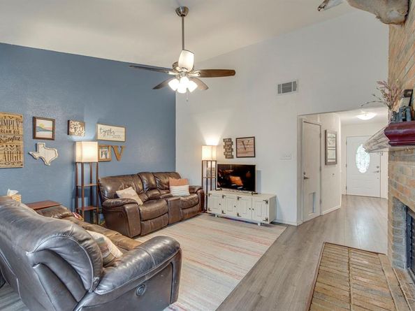 2405  Havenwood Drive , Arlington Texas 76018