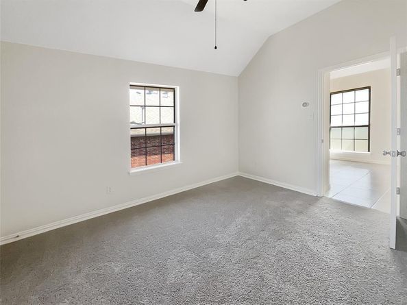 8504  Balta Court , Irving Texas 75063