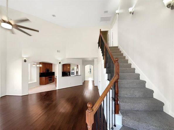 8504  Balta Court , Irving Texas 75063