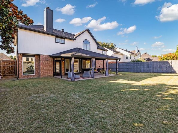 409  Baldwin Street , Grand Prairie Texas 75052