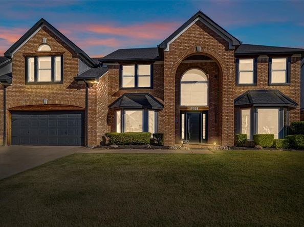 409  Baldwin Street , Grand Prairie Texas 75052