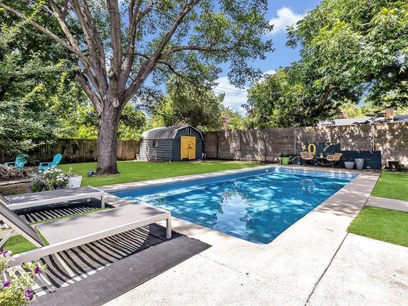 9907  Woodgrove Drive , Dallas Texas 75218