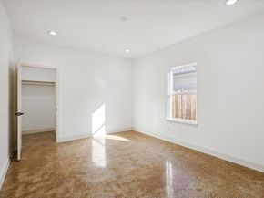 116 S Tatum Avenue , Dallas Texas 75211