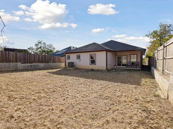 116 S Tatum Avenue , Dallas Texas 75211