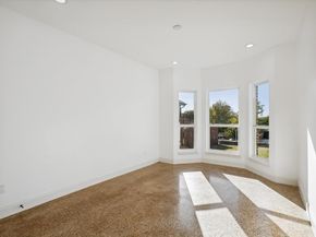 116 S Tatum Avenue , Dallas Texas 75211