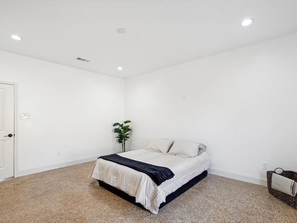 116 S Tatum Avenue , Dallas Texas 75211