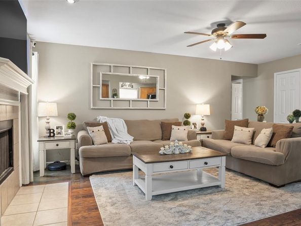 628  Destin Drive , Fort Worth Texas 76131