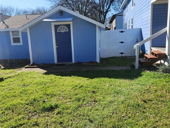 326  Texas Street , Cedar Hill Texas 75104
