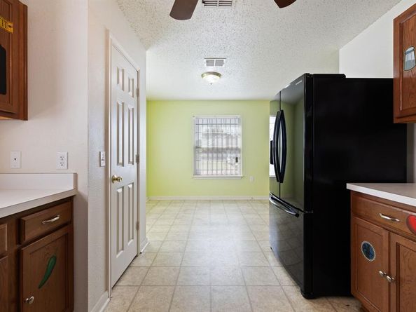 3439  Charolais Drive , Dallas Texas 75241