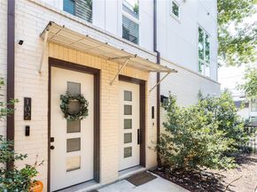 2016 N Fitzhugh Avenue  101, Dallas Texas 75204
