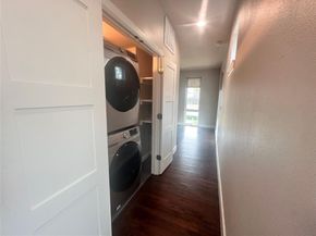 2016 N Fitzhugh Avenue  101, Dallas Texas 75204