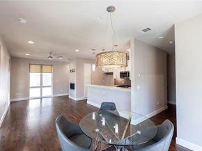 2016 N Fitzhugh Avenue  101, Dallas Texas 75204
