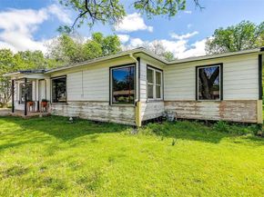 1031  Wade Hampton Street , Benbrook Texas 76126