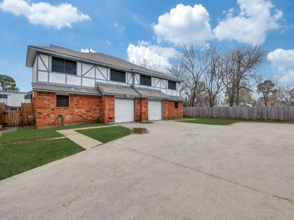 1208  English Street  1210, Irving Texas 75061