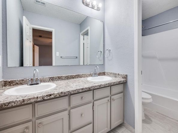 1208  English Street  1210, Irving Texas 75061