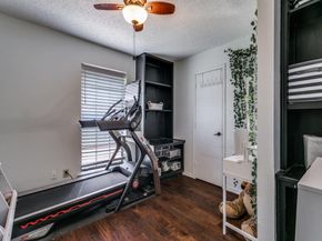 320  Blue Quail Court , Bedford Texas 76021
