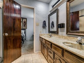 320  Blue Quail Court , Bedford Texas 76021