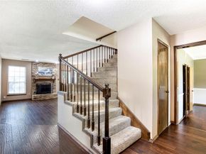 320  Blue Quail Court , Bedford Texas 76021