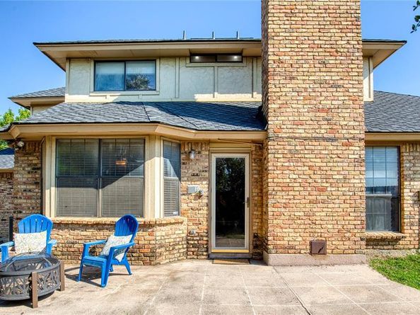 320  Blue Quail Court , Bedford Texas 76021