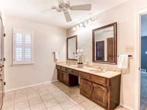 320  Blue Quail Court , Bedford Texas 76021