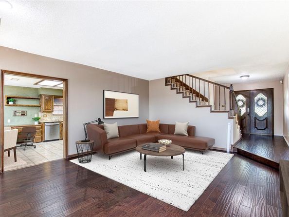 320  Blue Quail Court , Bedford Texas 76021