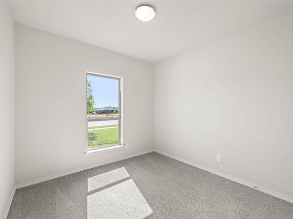 501  Pebble  , Azle Texas 76020