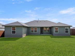 501  Pebble  , Azle Texas 76020