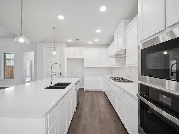 1032  Violet Drive , Crowley Texas 76036