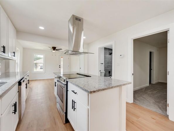 2108  Rw Bivens Lane , Fort Worth Texas 76105