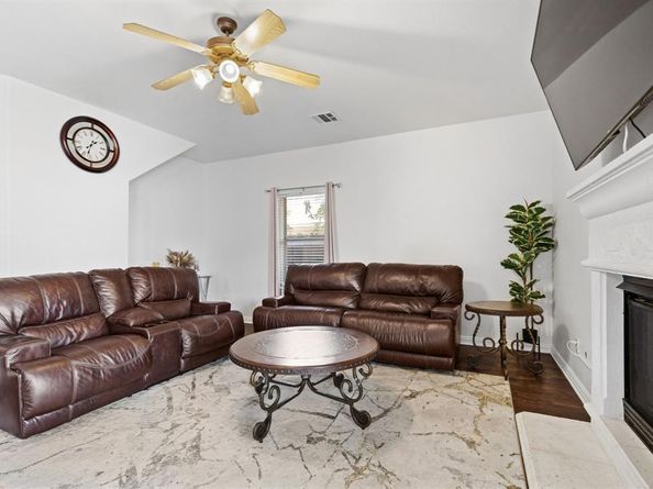 2112  Bentley Drive , Mansfield Texas 76063