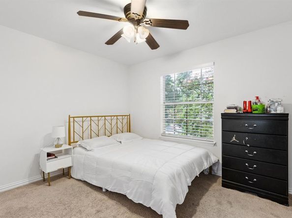 2112  Bentley Drive , Mansfield Texas 76063