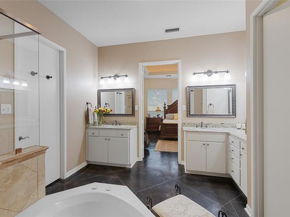 1340  Fairlakes Pointe Drive , Rockwall Texas 75087