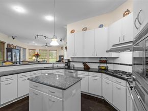 1340  Fairlakes Pointe Drive , Rockwall Texas 75087