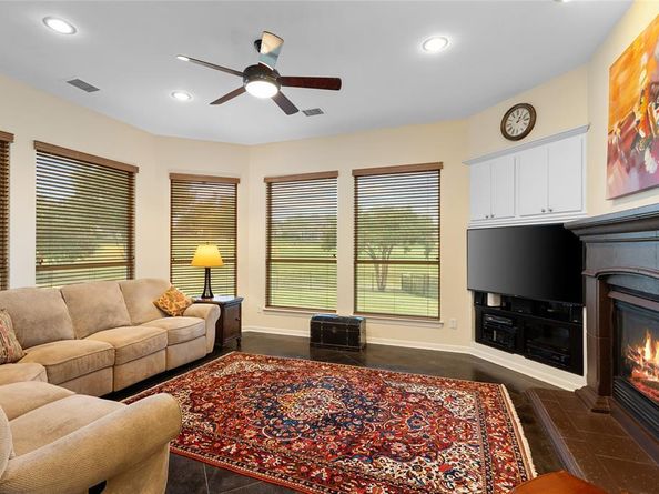 1340  Fairlakes Pointe Drive , Rockwall Texas 75087