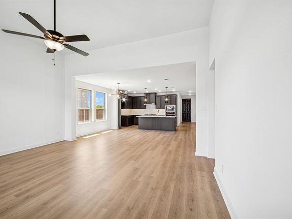 1016  Monarch Avenue , Crowley Texas 76036