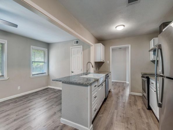 8017  Huttig Avenue , Dallas Texas 75217