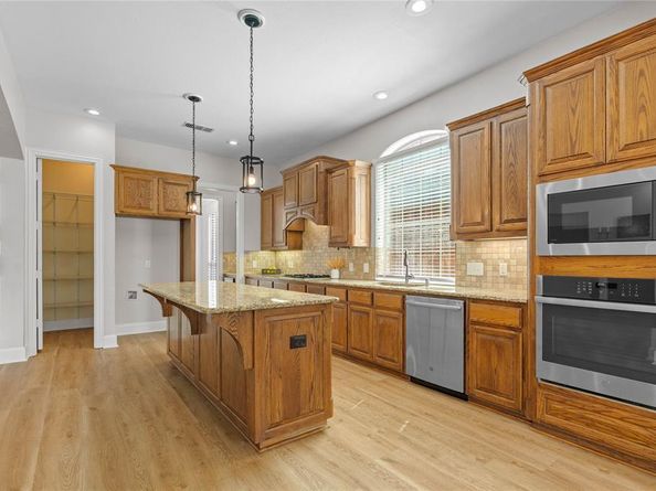 7808  Linksview Drive , McKinney Texas 75072
