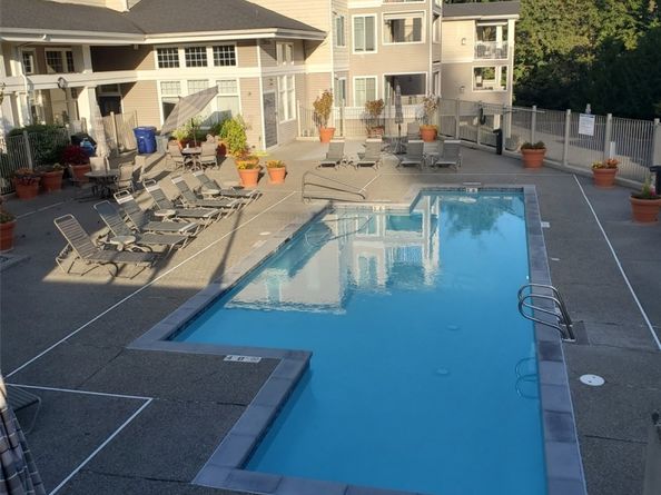 2244 132nd Avenue SE B105, Bellevue WA 98005