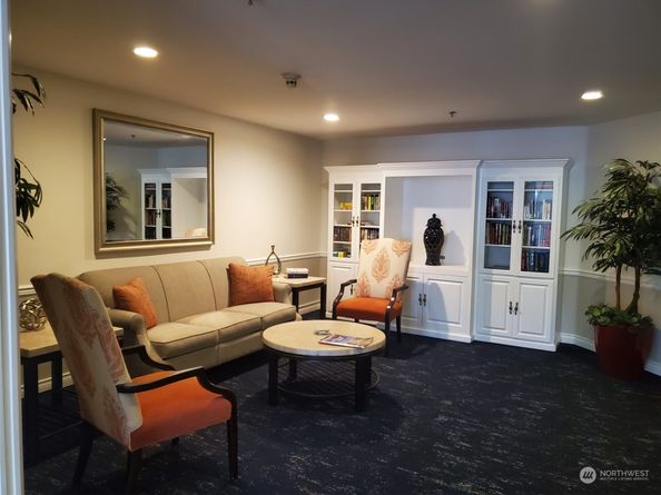 2244 132nd Avenue SE B105, Bellevue WA 98005